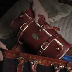 Orvis Genuine Leather Shave Kit|Men Packs & Bags
