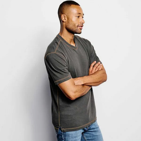 Orvis Montana Morning® High V-Neck Short-Sleeved T-Shirt|Men Shirts
