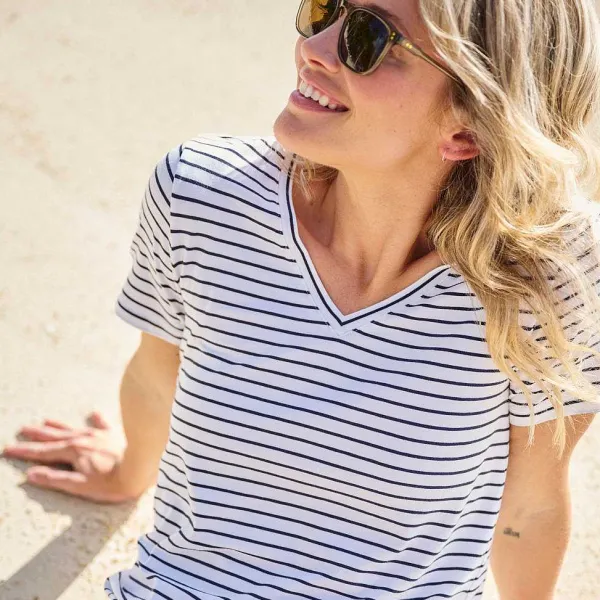 Orvis Perfect Relaxed V-Neck Short-Sleeved Tee|Women Shirts